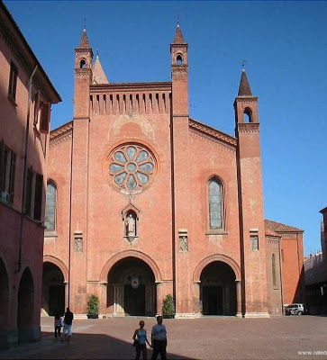 Catedral de Alba, cidade das visões
